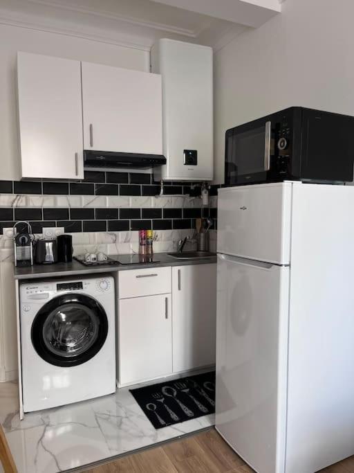 Asnières Appartement T2 Aux Portes De Paris מראה חיצוני תמונה